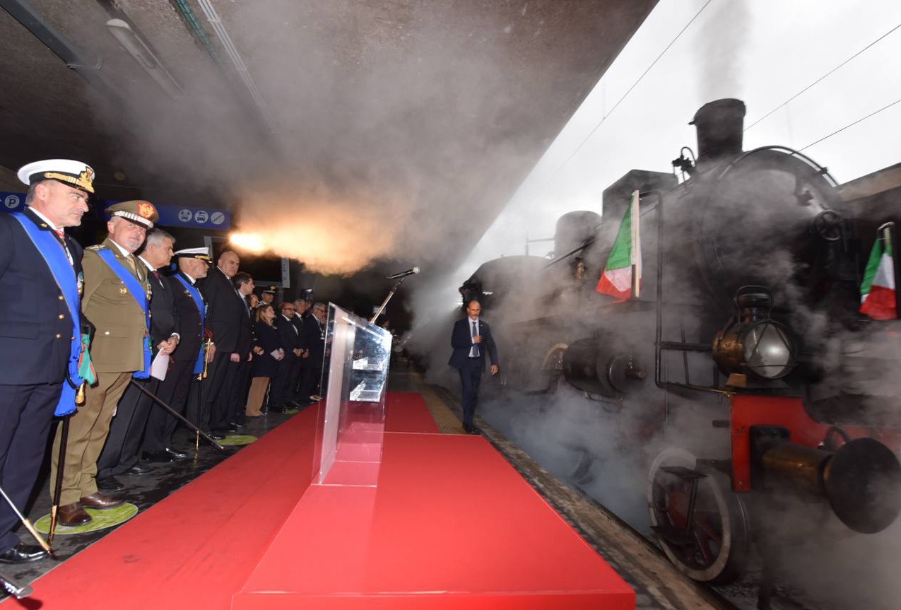 Treno Della Memoria Arrivata A Roma La Salma Del Milite Ignoto Radio