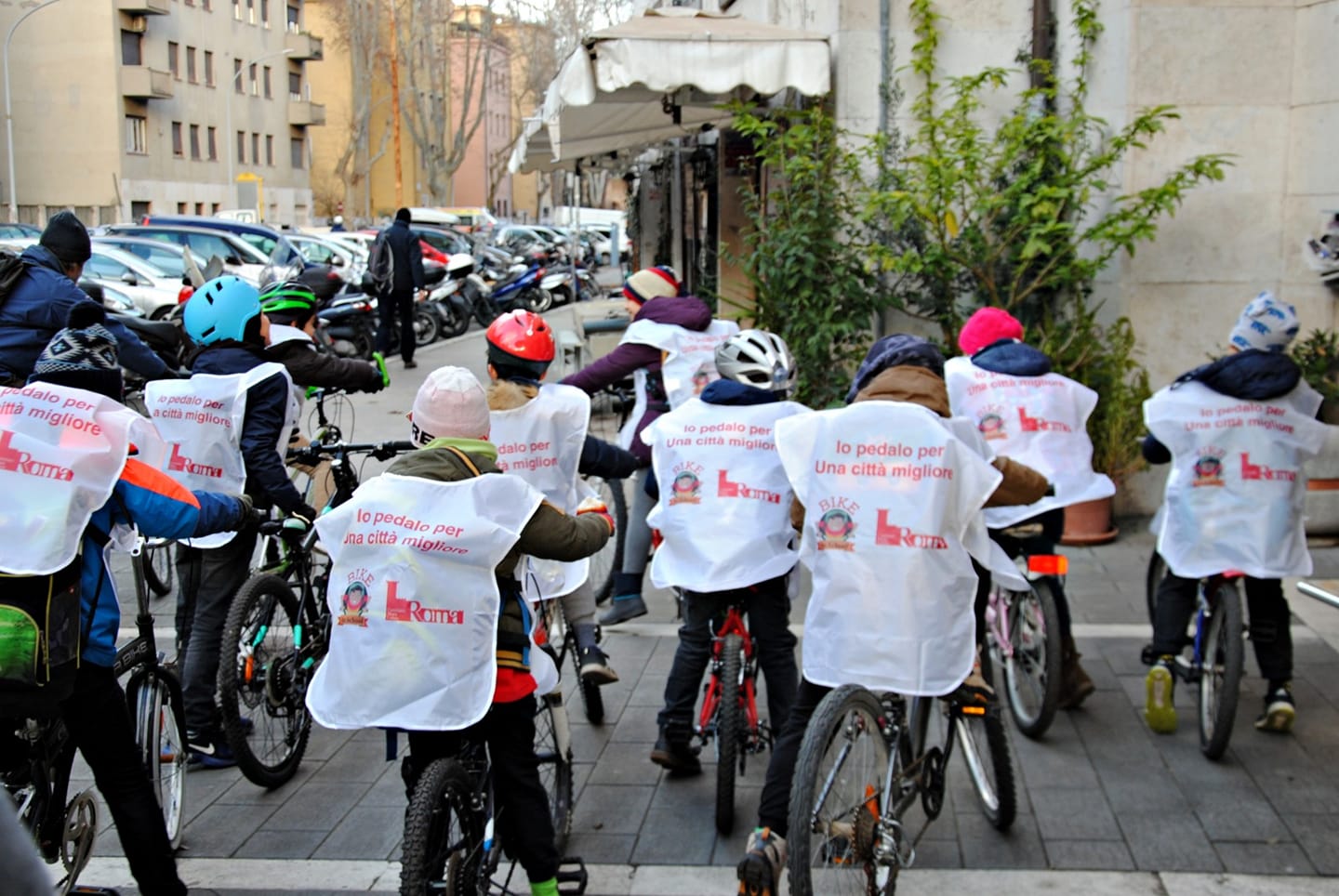 Roma Premiati I Bambini Che Vanno A Scuola In Bici Radio Colonna