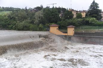 Maltempo Emilia Romagna, Domani Nuova Allerta Rossa E Arancione - Radio ...