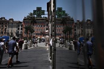 Caldo Record In Italia, Oggi 18 Città Da Bollino Rosso. Al Nord Tregua ...