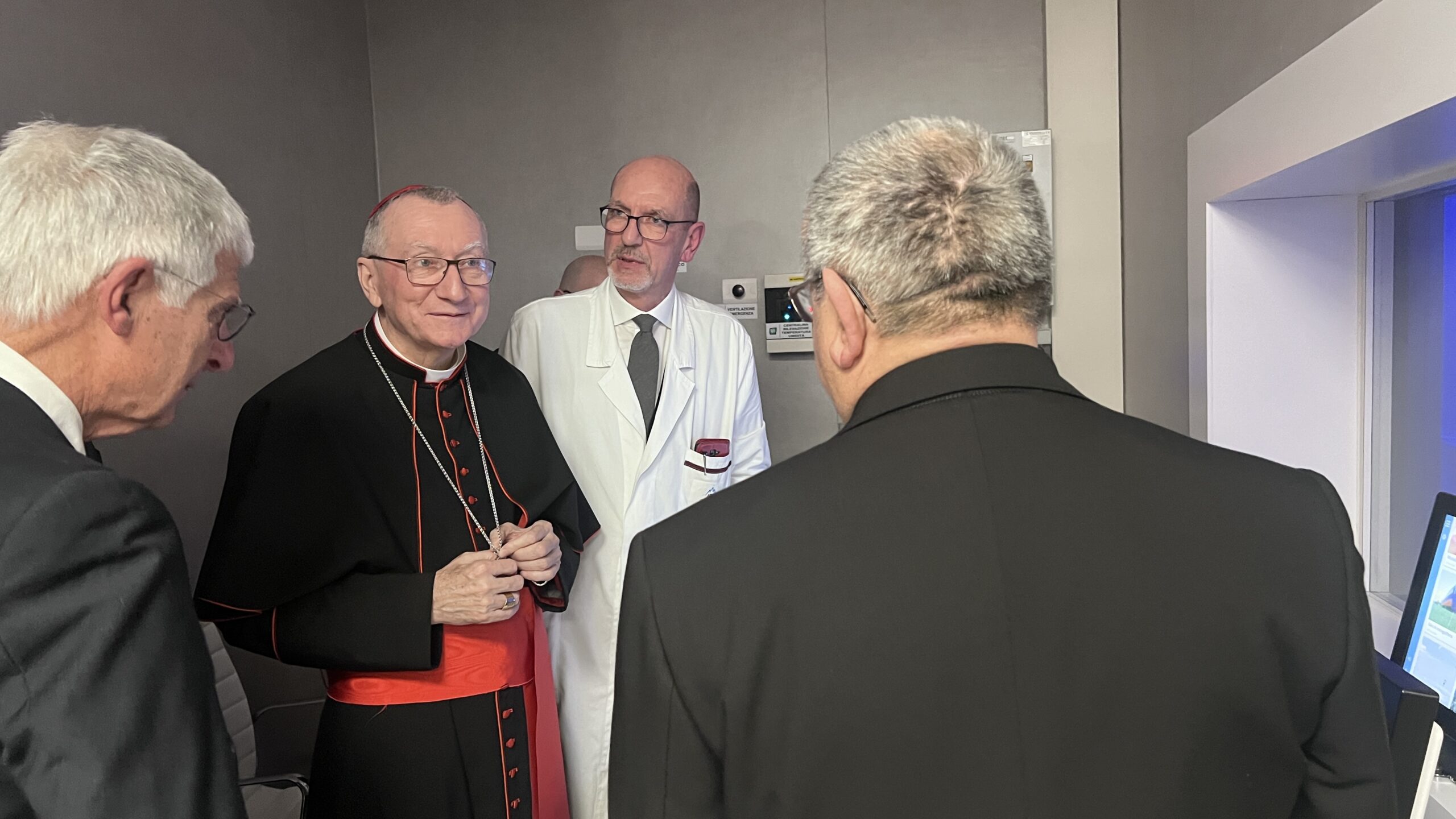 Il cardinale Parolin all’inaugurazione del centro diagnostica dell’Idi