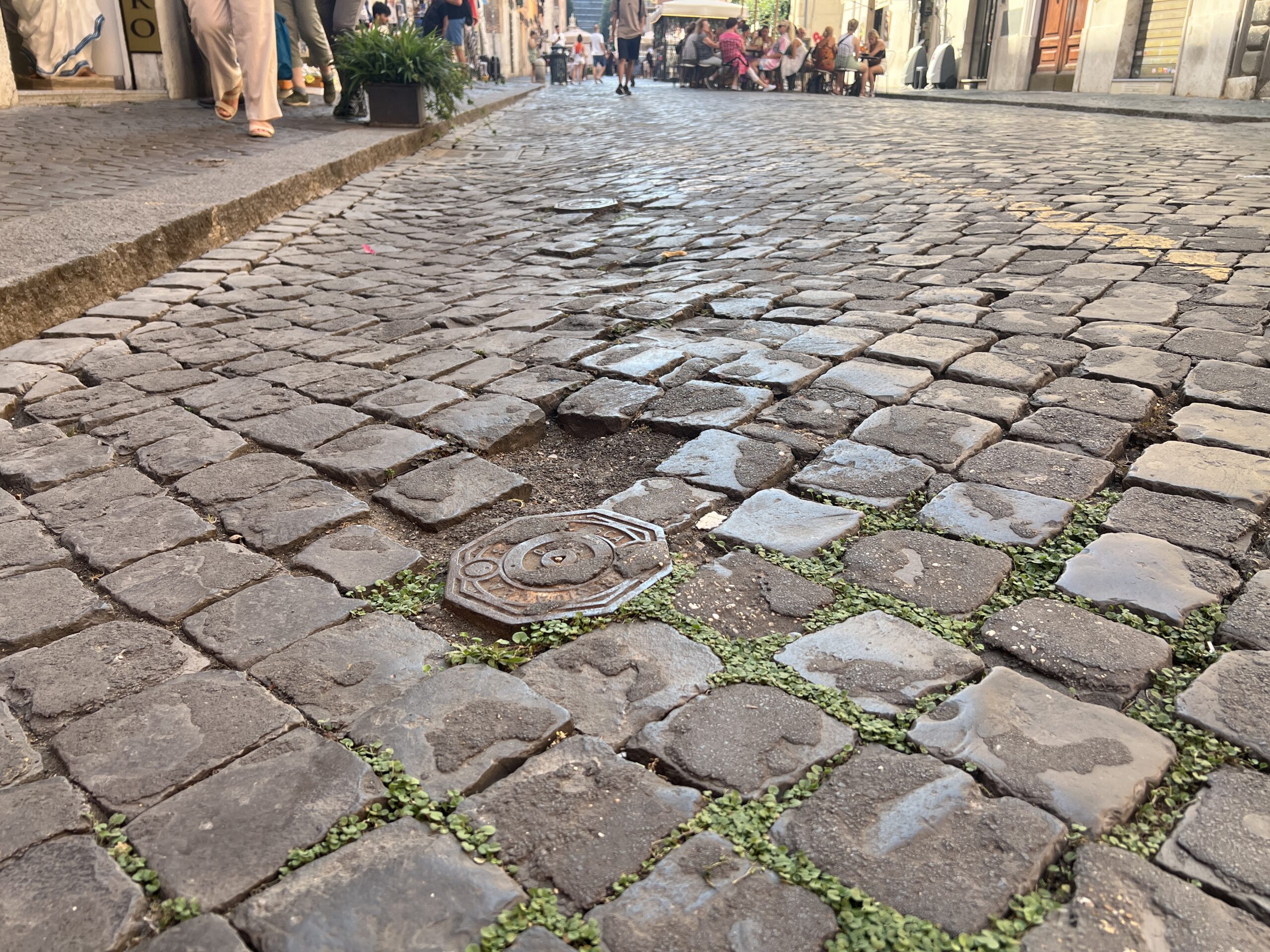 Selciato preparo la Borgo Pio